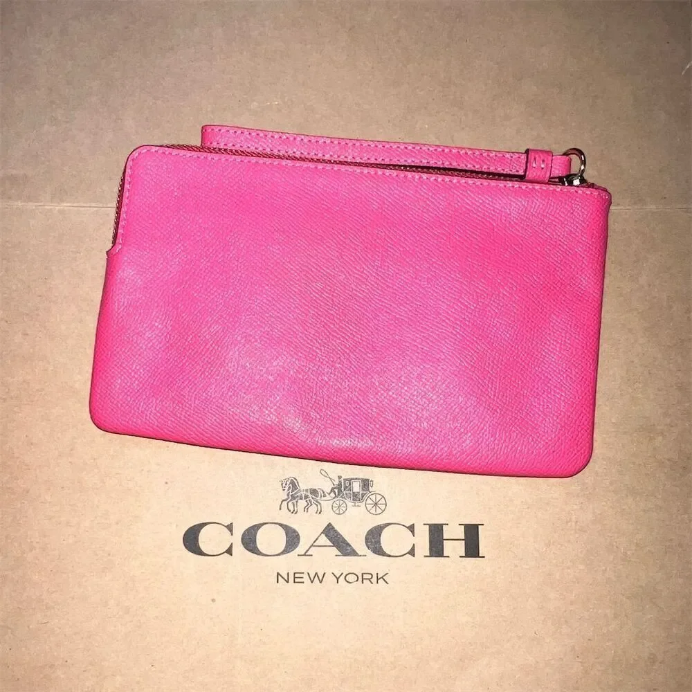 COACH Large Corner Zip Wristlet & Phone Wallet in Pink w Gold Hardware AUTHENTIC